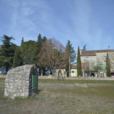バンヌ Les Loups Dans La Bergerie Bed & Breakfast エクステリア 写真