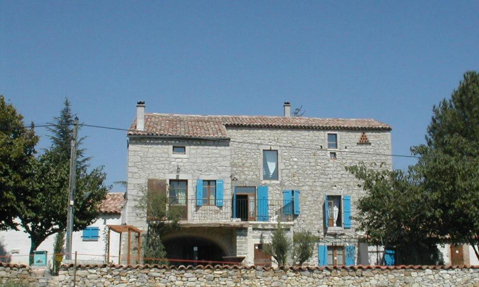 バンヌ Les Loups Dans La Bergerie Bed & Breakfast エクステリア 写真